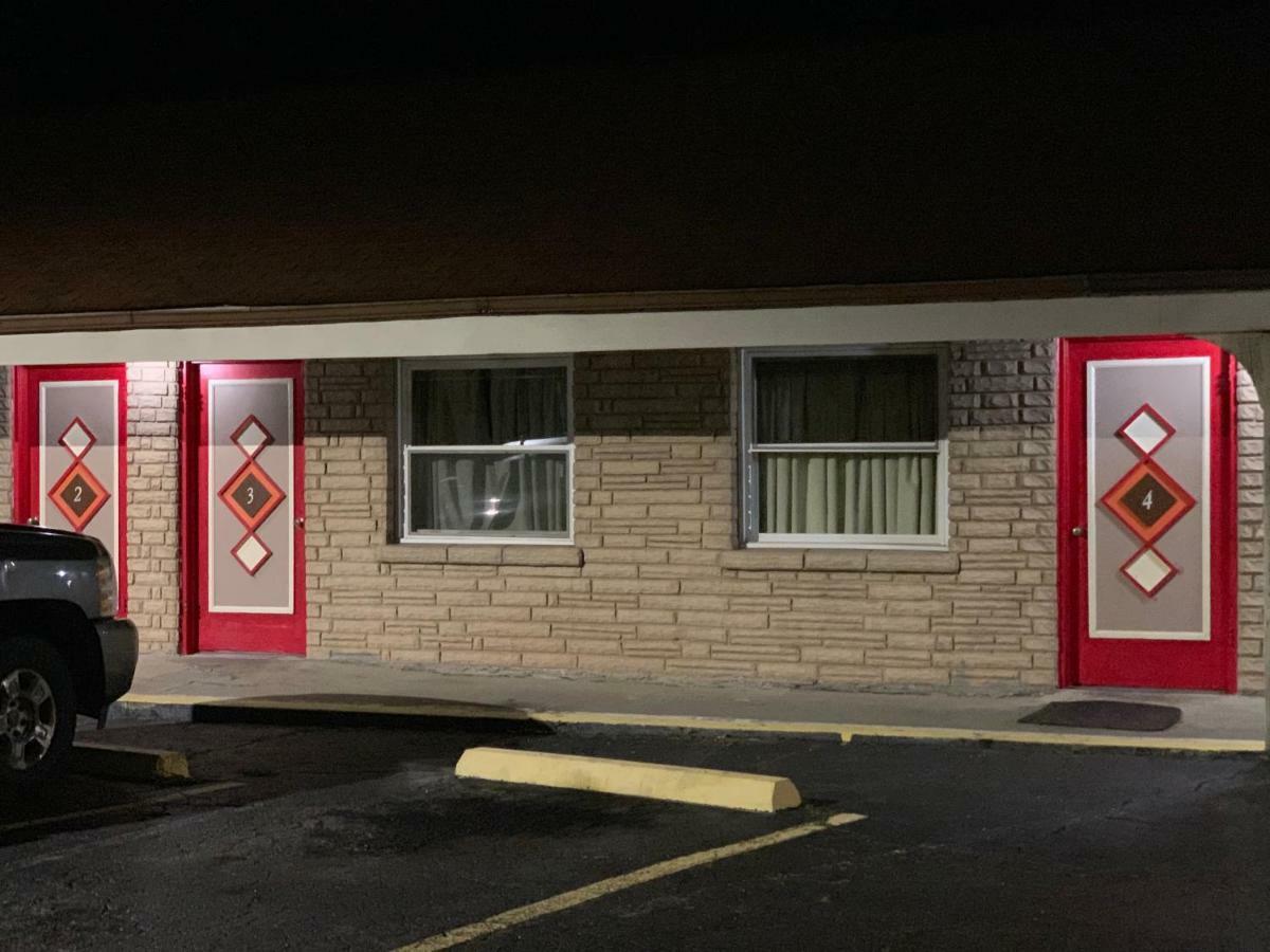 Plantation Motel Candler Exterior photo